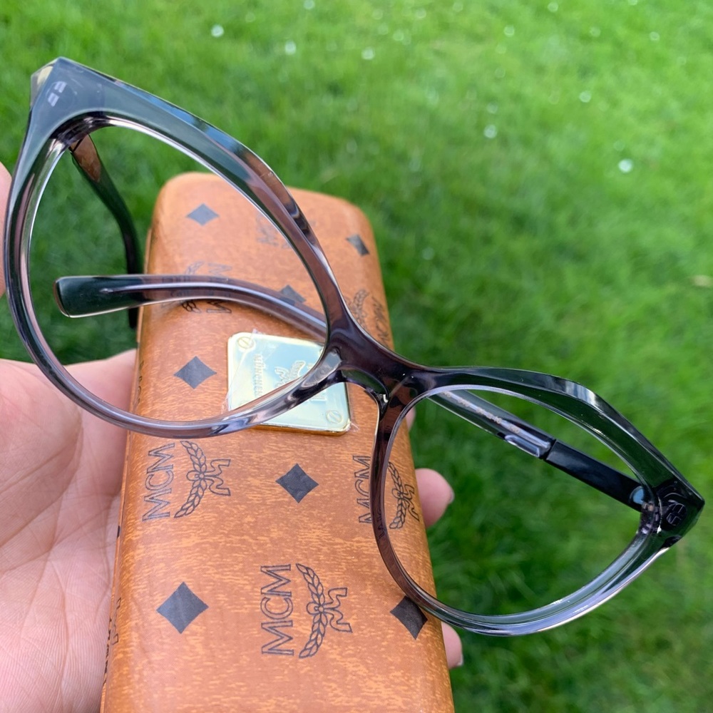 MCM ophthalmic frames with case - style:MCM2645